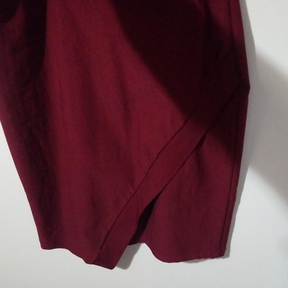 Dress - Picture 4 of 4
